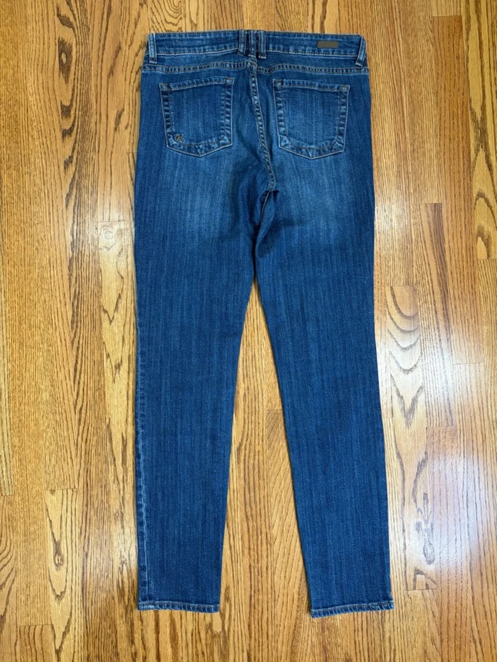 Kut from the Kloth Diana Mid Rise Relaxed Fit Skinny - Picture 6 of 12